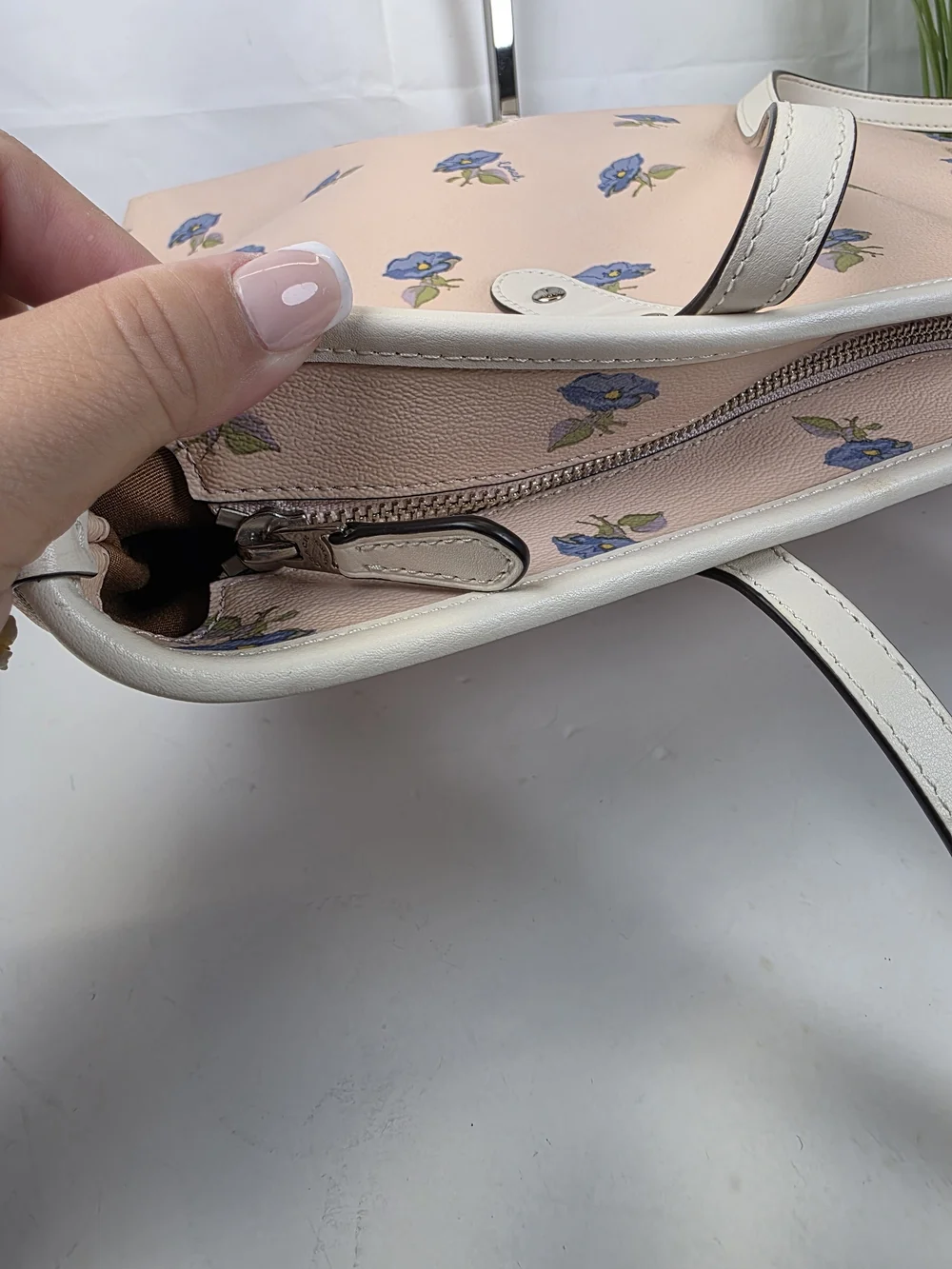 Coach City Zip Blue Floral Print Tote Bag in Light Pink Work Laptop